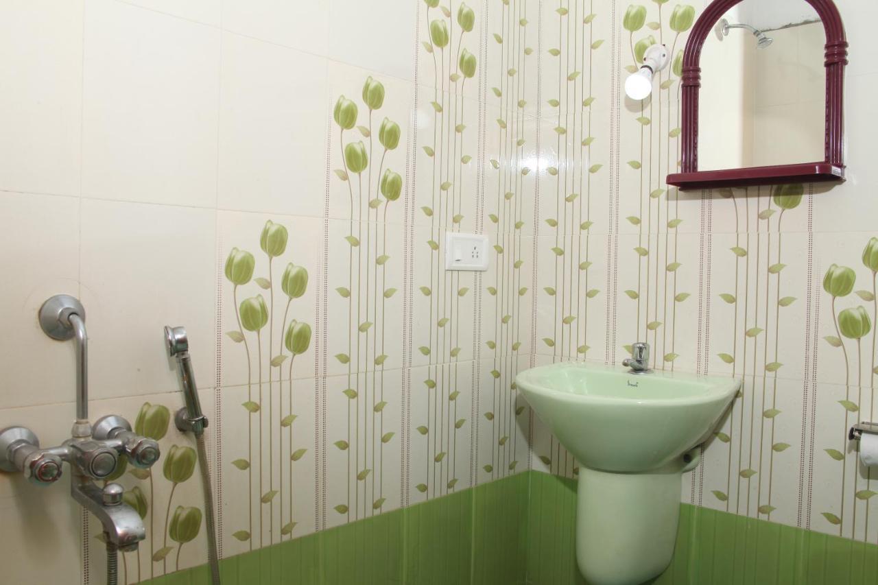 Dream Catcher Home Stay Kochi Exterior foto