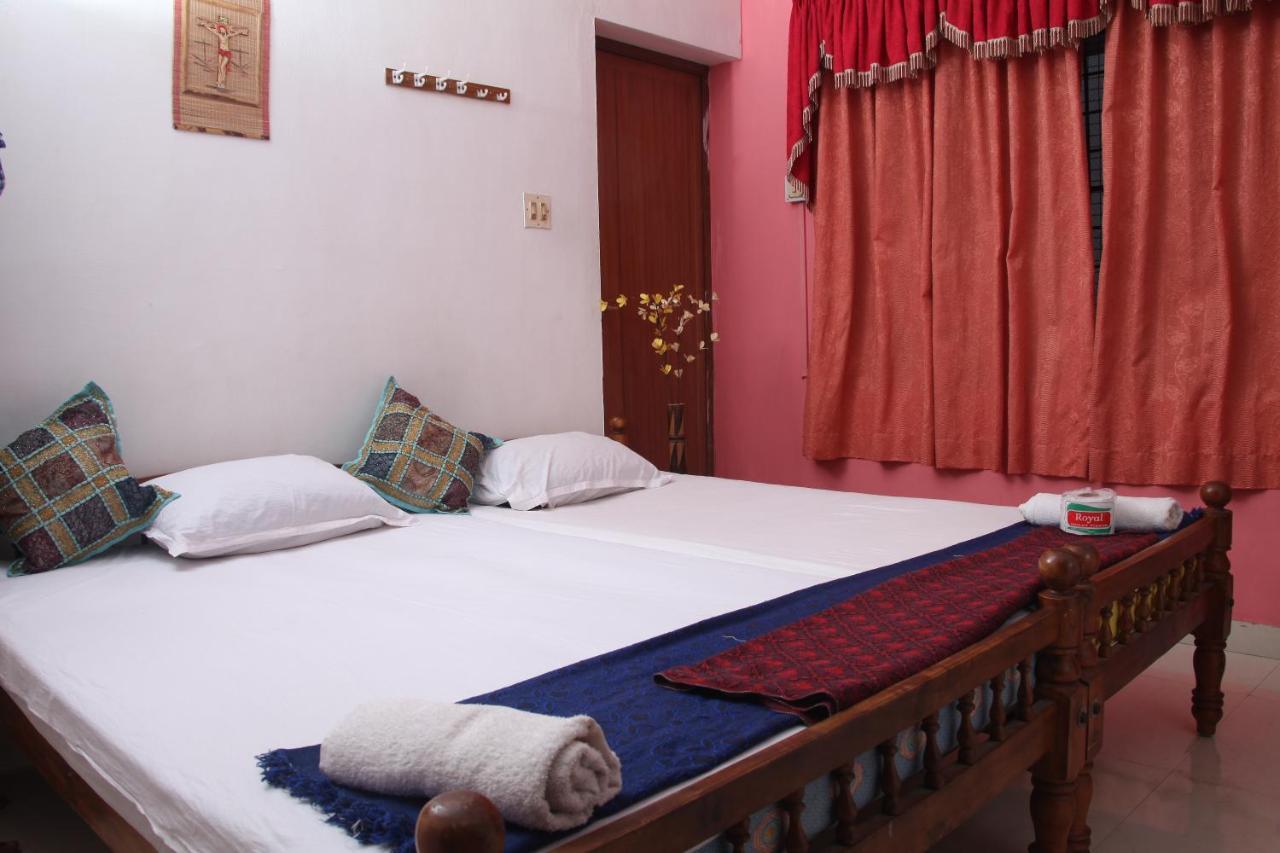 Dream Catcher Home Stay Kochi Exterior foto